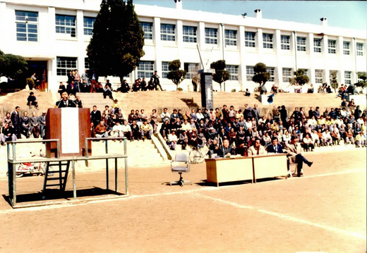 p008866 1981.3.25 제11대 국회의원선거 후보자들의 합동 연설-002