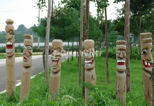 능산리
