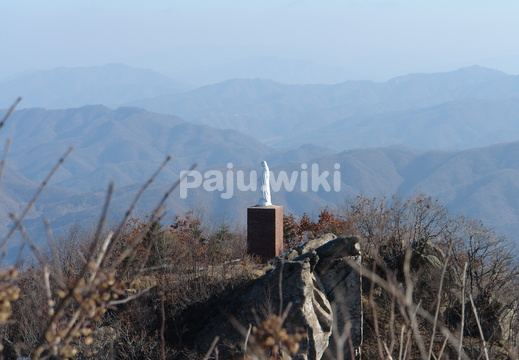 감악산