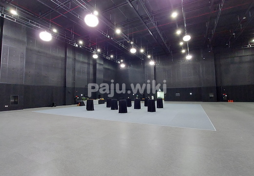 스튜디오 개관식